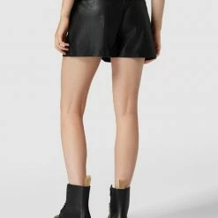 REVIEW Shorts In Leder-Optik - Schwarz 9 REVIEW Shorts In Leder-Optik - Schwarz -S.Oliver Geschäft 64qkocpoah756ja96cs36ipg8p94kc9j8db3eham758j6kicagq4ul9haos32h2c74ojal1j61446ea7953m4dhi65h66phn71im6d1k65h30oj274r64cppc4sjed1i68pjcp8