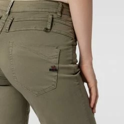 Buena Vista Bermudas Mit Knopf Und Reißverschluss - Olivgrün -S.Oliver Geschäft 6d834e248grl4gam99b36d9n61b30gac68p4igqj9p13cgac6hakkkaf6srl0i23ap54ica665a3ekpg653macho75gjgphl6dijad1k74o3ae1k6kpm2phkcgomcdhoc8r3edg