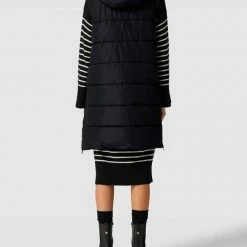 Esprit Steppweste Mit Kapuze - Schwarz 9 Esprit Steppweste Mit Kapuze - Schwarz -S.Oliver Geschäft 6l334hhi9t456lig9gp4gjid8t434c1g75b4ej1m90r4uh1p750l8lal8l4j2hi9a5b3iki78co4uh2298o6cd9pcgrjaoj1chgjid9kccomaoj360p38cj5ckr64d9g74p34pg