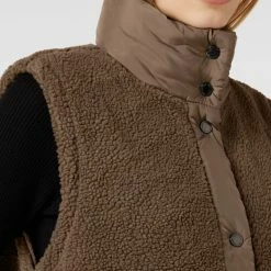 FREE/QUENT Steppweste Mit Stehkragen Modell 'OLGA' - Taupe 7 FREE/QUENT Steppweste Mit Stehkragen Modell 'OLGA' - Taupe -S.Oliver Geschäft 71348gim8l5jgdii89934c9j9h658h9m610jejq785746kaj750kkiia8l1lajhma50kqe2h9164ui2h9d3mac9occrjce3561j3edhk68pjie1oclijgchg65h32p1n60s68dg