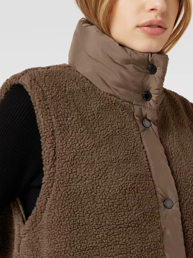 FREE/QUENT Steppweste Mit Stehkragen Modell 'OLGA' - Taupe 3 FREE/QUENT Steppweste Mit Stehkragen Modell 'OLGA' - Taupe – Bild 3