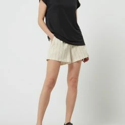 Esprit Shorts Mit Streifenmuster - Offwhite