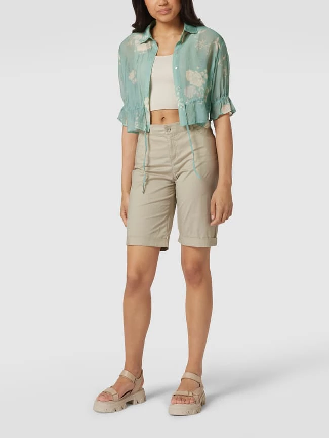 Christian Berg Woman Shorts Mit Eingrifftaschen - Stein 1 Christian Berg Woman Shorts Mit Eingrifftaschen - Stein