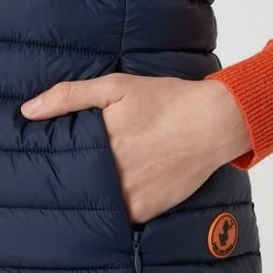 SAVE THE DUCK Steppweste Mit Kapuze Modell 'DIA' - Marineblau -S.Oliver Geschäft 94p4ojq38h4k8hq46gskml28759lckid9h1j2kie69a4ukil64s5ccph61akil9l6sskocqm853k8caj893m6cpkc8oj6d9ncos38d1kcdijgob6clj36cr36cpjgd1i71i36p0