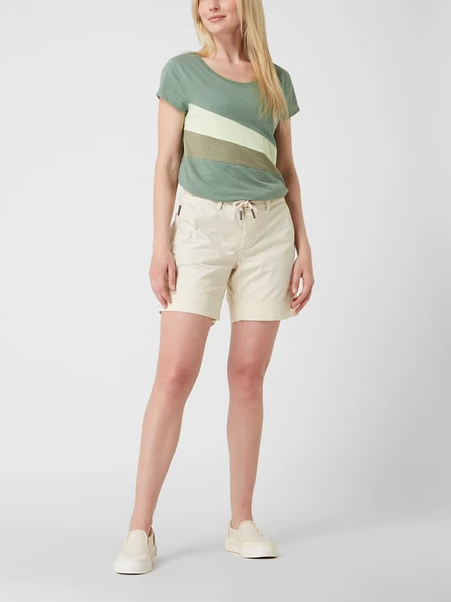 ALIFE & Kickin Shorts Mit Gürtel Modell 'Jule' - Ecru 1 ALIFE & Kickin Shorts Mit Gürtel Modell 'Jule' - Ecru