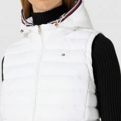 Tommy Hilfiger Daunenweste In Stepp-Optik Modell 'ess' - Weiß -S.Oliver Geschäft 9h0kocqm8l1l8iid9kp52gq58d65cl289ss3aihn6p630l1h8h6j2dig619ksk1o8gs4aia3759j6jib8t3j8ob1ckp3idpoclh64cpk6phjge35coomccr674pjee1hckojce0