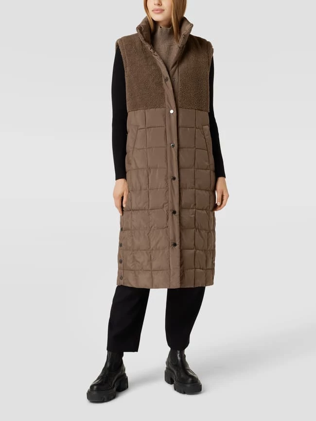 FREE/QUENT Steppweste Mit Stehkragen Modell 'OLGA' - Taupe 4 FREE/QUENT Steppweste Mit Stehkragen Modell 'OLGA' - Taupe – Bild 4