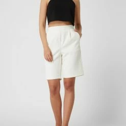 Pieces Bermudas Mit Bundfalten Modell 'Vagna' - Offwhite
